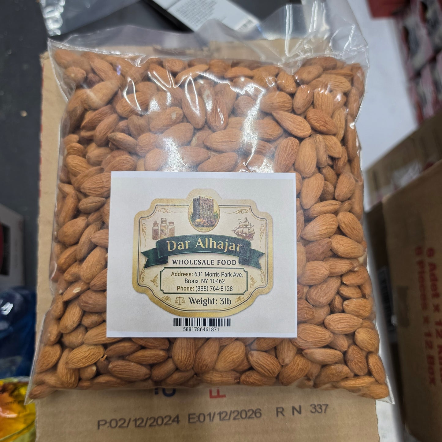 Dar Alhajar Almond Whole 3LB